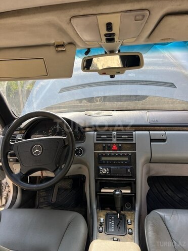 Mercedes E 230 1997, 600,000 km - 2.3 l - Lənkəran