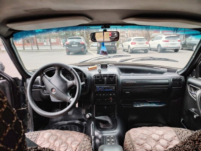 GAZ 31105 2004, 210,000 km - 2.4 l - Bakı