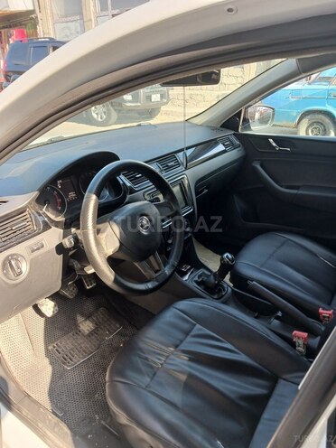 Skoda Rapid 2017, 430,000 km - 1.6 l - Xaçmaz