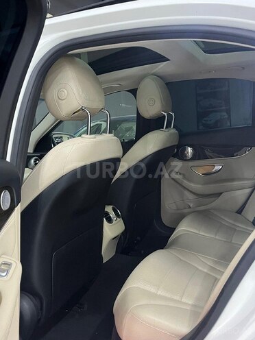 Mercedes C 300-10