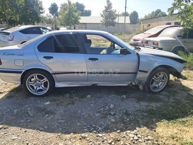 BMW 316 1995, 256,849 km - 1.6 l - Bərdə