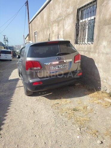 Kia Sorento 2011, 222,000 km - 2.0 l - Bərdə