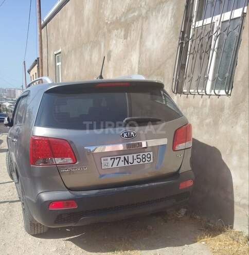 Kia Sorento 2011, 222,000 km - 2.0 l - Bərdə