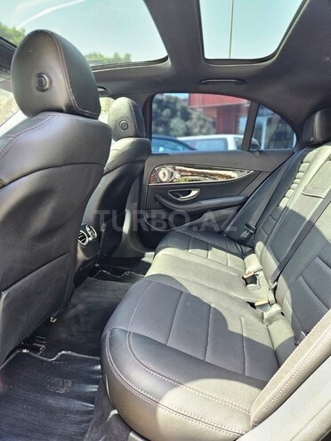 Mercedes E 220 d 2017, 196,000 km - 2.2 л - Bakı