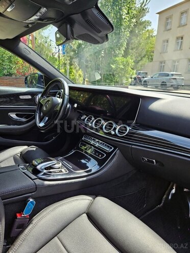 Mercedes E 220 d 2017, 196,000 km - 2.2 л - Bakı