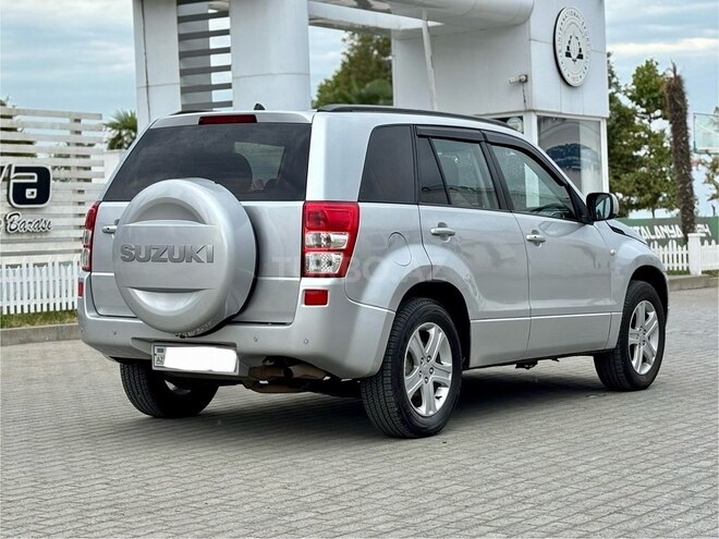Suzuki Grand Vitara 2008, 225,000 km - 2.0 l - Bakı