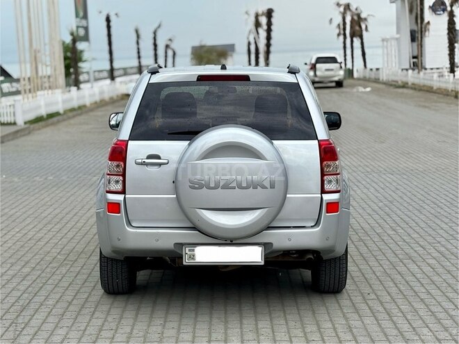 Suzuki Grand Vitara 2008, 225,000 km - 2.0 l - Bakı