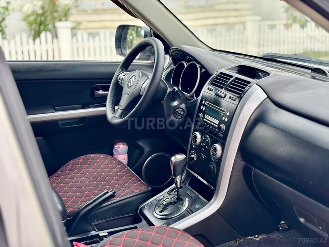 Suzuki Grand Vitara 2008, 225,000 km - 2.0 l - Bakı