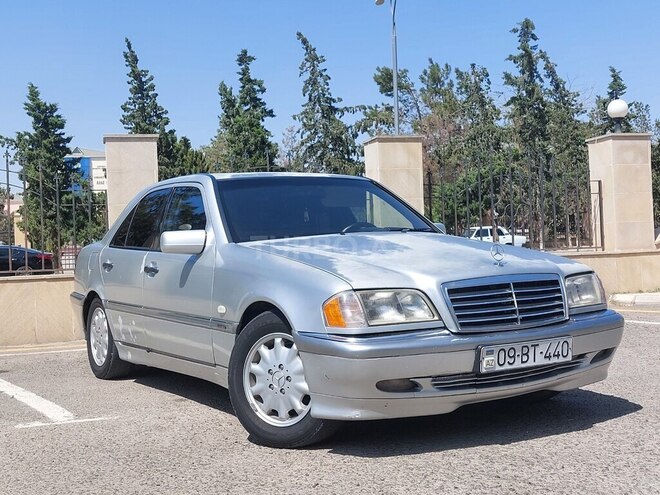 Mercedes C 200 1998, 378,000 km - 2.0 л - Şirvan