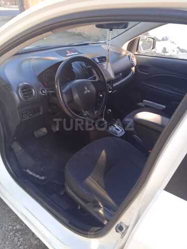 Mitsubishi Attrage 2014, 240,000 km - 1.2 l - Gəncə