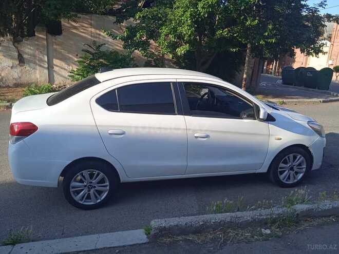 Mitsubishi Attrage 2014, 240,000 km - 1.2 l - Gəncə