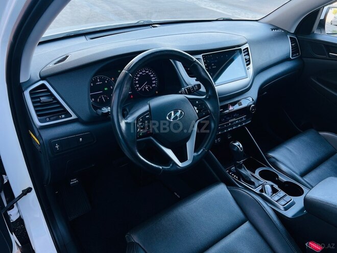 Hyundai Tucson-14
