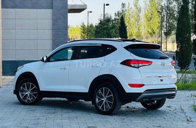 Hyundai Tucson-10