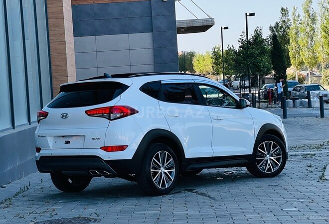 Hyundai Tucson-9