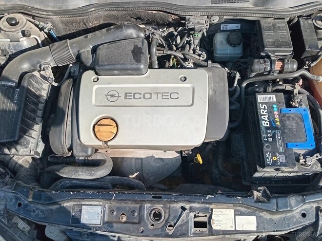 Opel Astra 1998, 268,000 km - 1.6 l - Siyəzən
