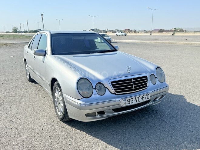 Mercedes E 220 d 2001, 409,000 km - 2.2 l - Bakı