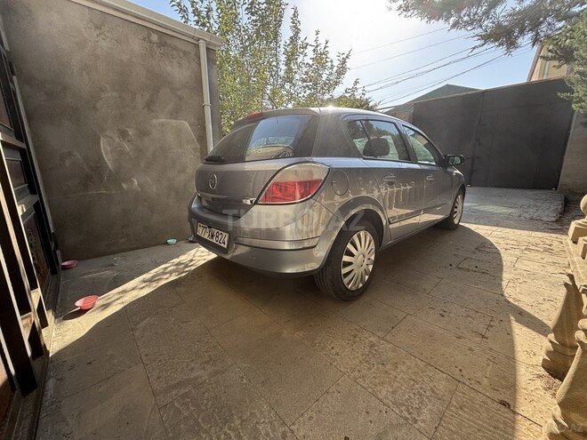 Opel Astra 2004, 223,000 km - 1.4 l - Bakı