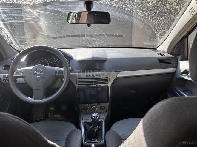 Opel Astra 2004, 223,000 km - 1.4 l - Bakı