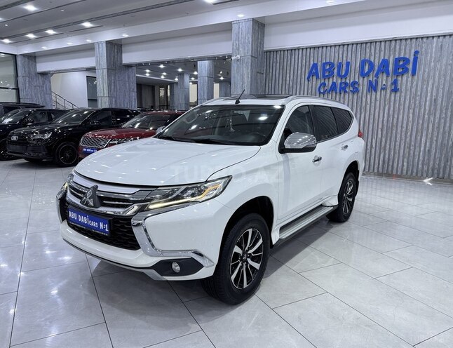 Mitsubishi Pajero Sport-1