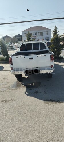 Mitsubishi L200 2010, 380,834 km - 2.5 l - Bakı