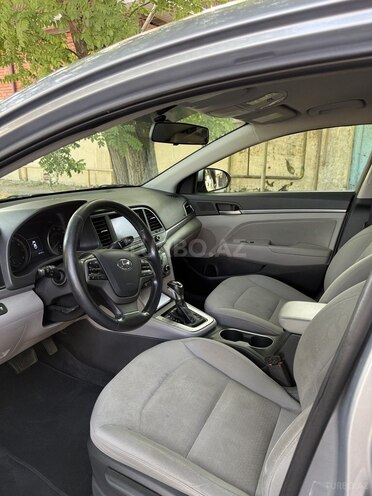 Hyundai Elantra 2016, 138,565 km - 2.0 л - Lənkəran