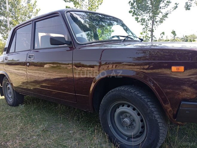 LADA (VAZ) 2105 2006, 95,288 km - 1.6 l - Qusar
