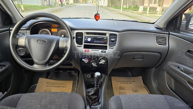 Kia Rio 2005, 250,000 km - 1.4 l - Bakı
