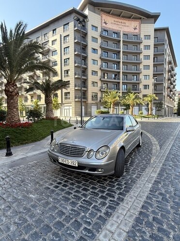 Mercedes E 220 d 2003, 470,050 km - 2.2 l - Bakı