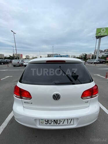 Volkswagen Golf 2013, 129,000 km - 1.6 l - Bakı