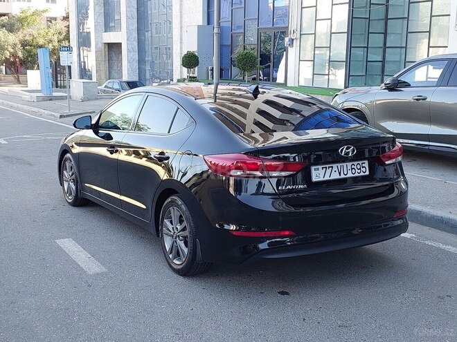 Hyundai Elantra 2018, 126,000 km - 2.0 л - Bakı