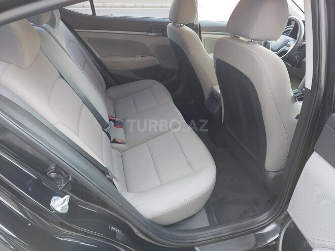 Hyundai Elantra 2018, 126,000 km - 2.0 л - Bakı