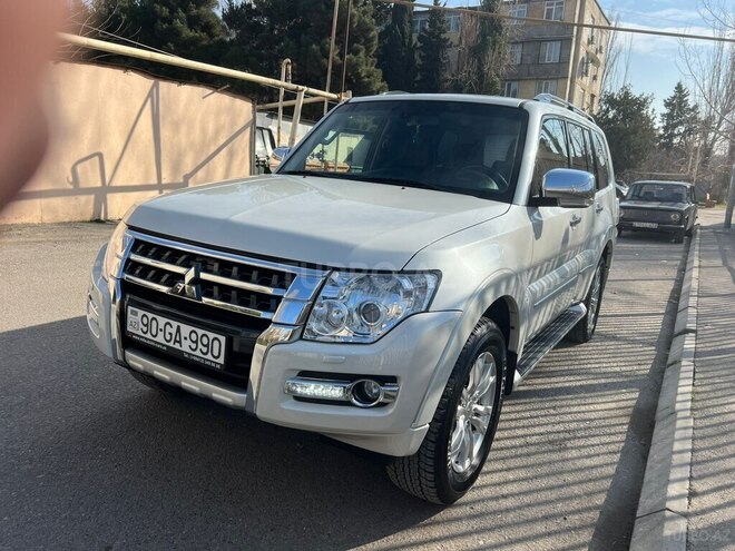Mitsubishi Pajero 2015, 101,000 km - 3.8 л - Bakı