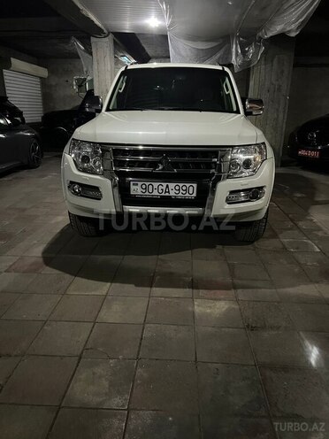 Mitsubishi Pajero 2015, 101,000 km - 3.8 л - Bakı