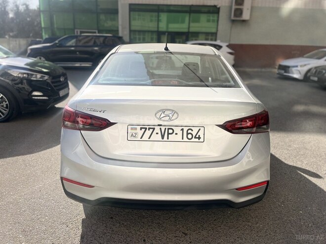 Hyundai Accent 2020, 72,638 km - 1.6 l - Bakı