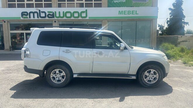 Mitsubishi Pajero 2008, 203,000 km - 3.0 л - Kürdəmir