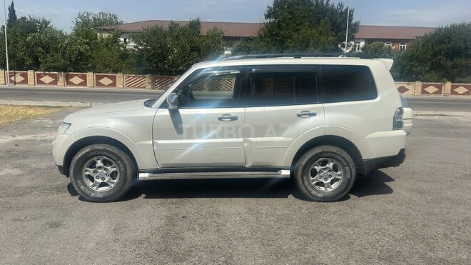 Mitsubishi Pajero 2008, 203,000 km - 3.0 л - Kürdəmir