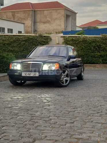 Mercedes E 220 1995, 351,050 km - 2.2 l - Bakı