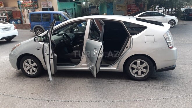 Toyota Prius 2008, 300,000 km - 1.5 l - Bakı