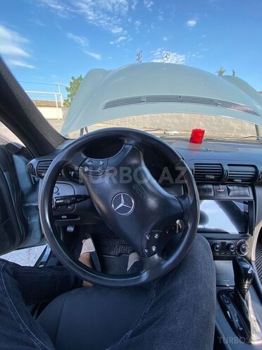 Mercedes C 220 d 2001, 312,000 km - 2.2 л - Bakı