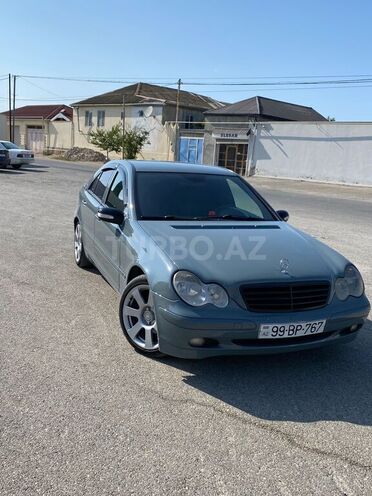 Mercedes C 220 d 2001, 312,000 km - 2.2 л - Bakı