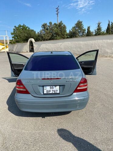 Mercedes C 220 d 2001, 312,000 km - 2.2 л - Bakı
