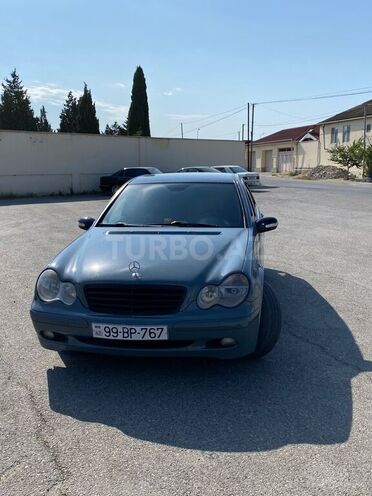 Mercedes C 220 d 2001, 312,000 km - 2.2 л - Bakı