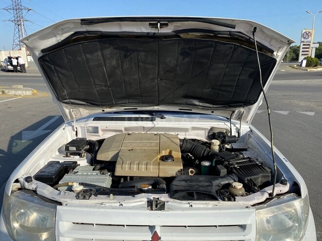 Mitsubishi Pajero io 2000, 308,210 km - 1.8 л - Bakı