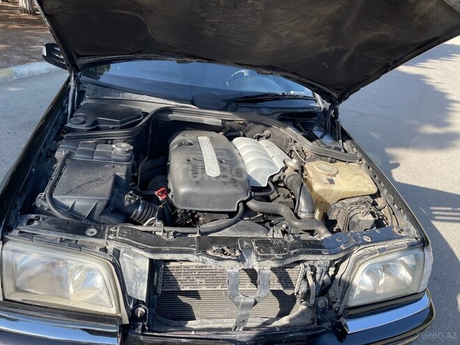 Mercedes C 220 d 1999, 404,500 km - 2.2 л - Sumqayıt