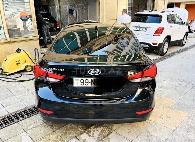Hyundai Elantra 2015, 177,028 km - 1.8 l - Bakı