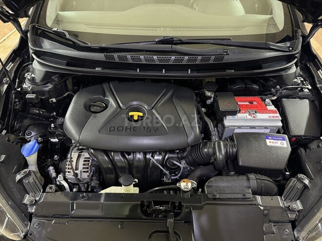 Hyundai Elantra 2015, 177,028 km - 1.8 l - Bakı