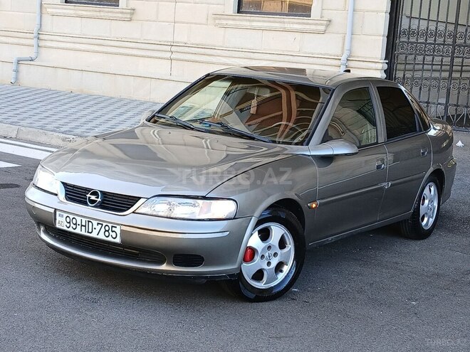 Opel Vectra-3