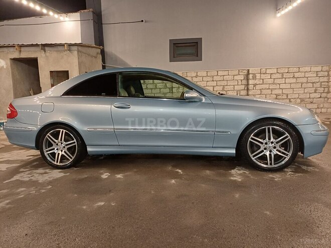 Mercedes CLK 320 2004, 270,000 km - 3.2 l - Bakı