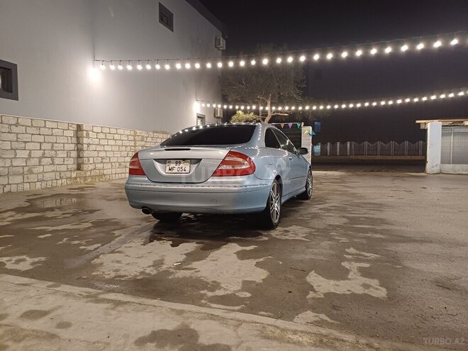 Mercedes CLK 320 2004, 270,000 km - 3.2 l - Bakı