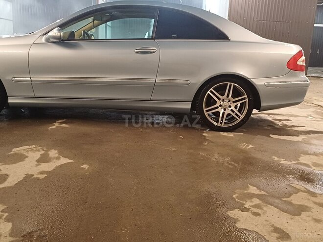 Mercedes CLK 320 2004, 270,000 km - 3.2 l - Bakı